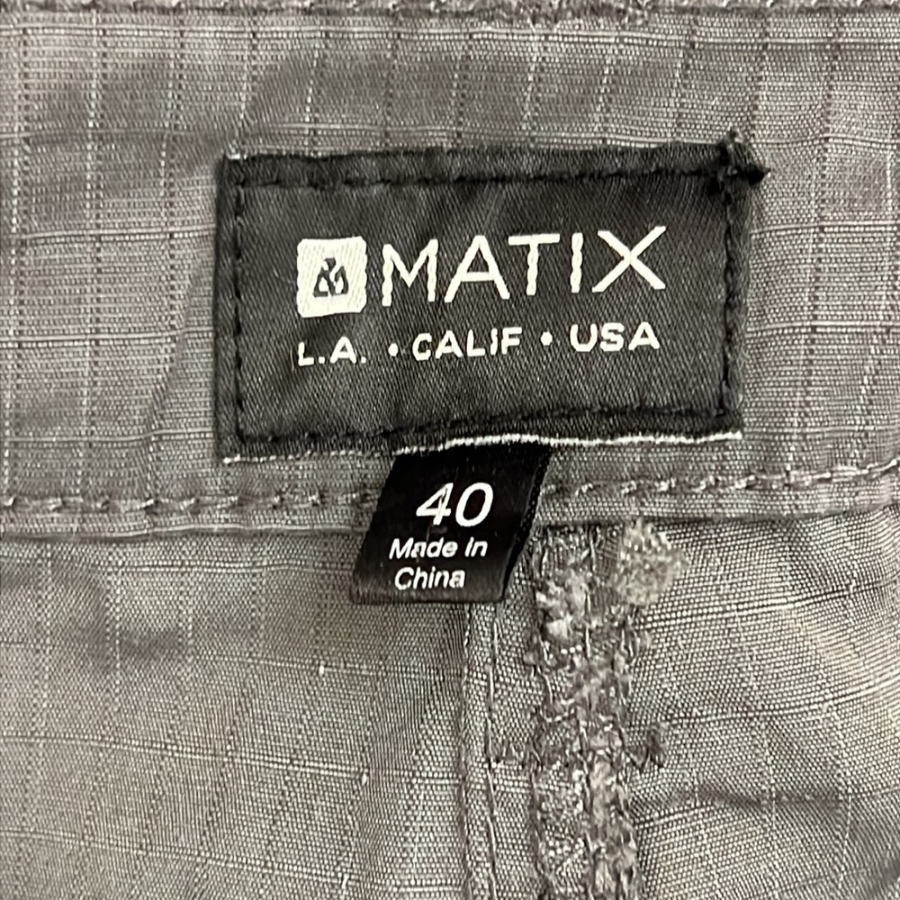 Matix men’s cargo shorts - Picture 4 of 5